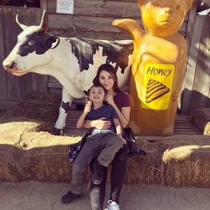 Meet your Posher, Amy